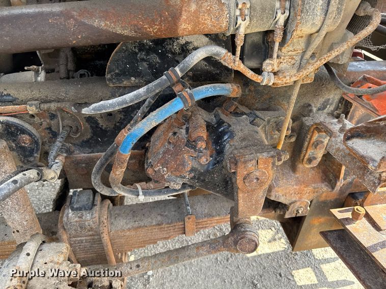 image for item DT0732 2001 Sterling LT9500 dump truck