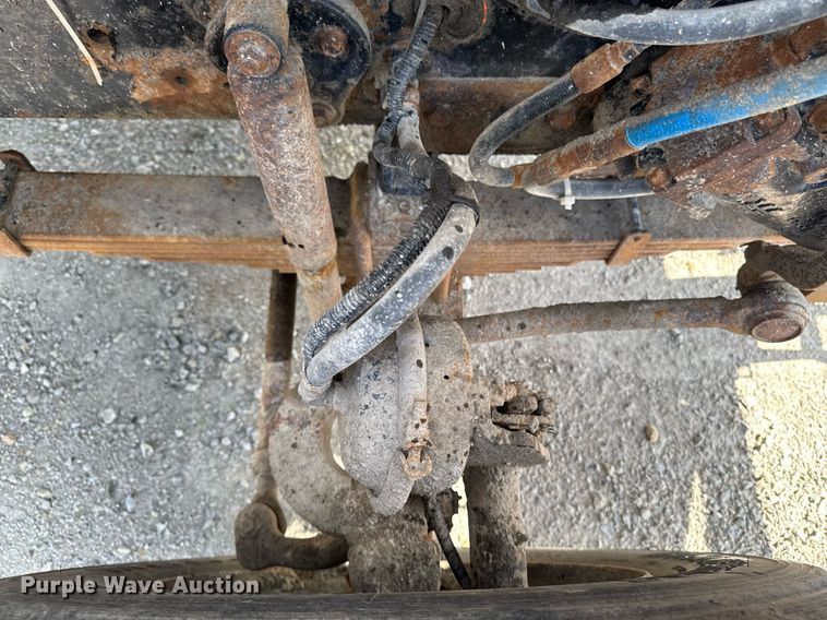 image for item DT0732 2001 Sterling LT9500 dump truck