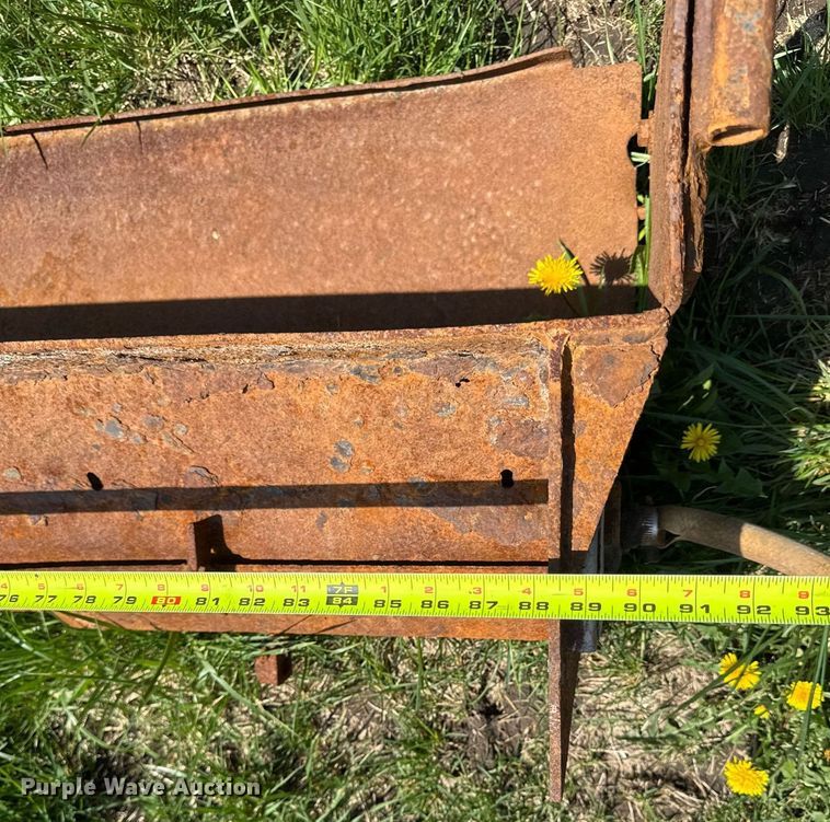 image for item DT0732 2001 Sterling LT9500 dump truck