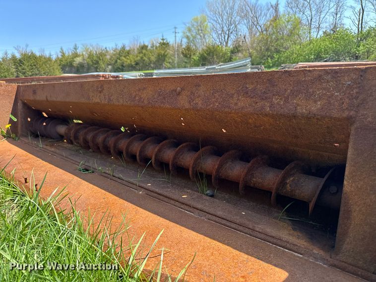 image for item DT0732 2001 Sterling LT9500 dump truck