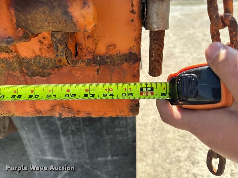 image for item DT0733 2000 International 4700 dump truck