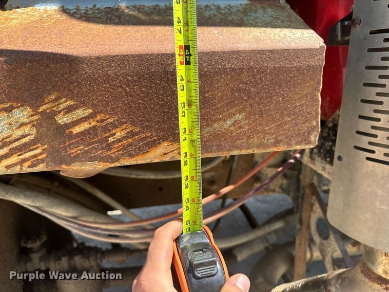 image for item DT0734 1999 Mack RD688S dump truck