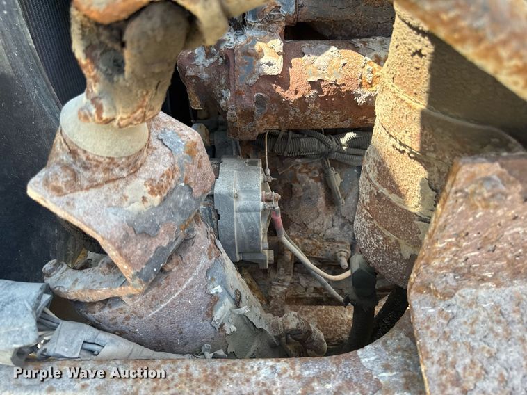 image for item DT0734 1999 Mack RD688S dump truck