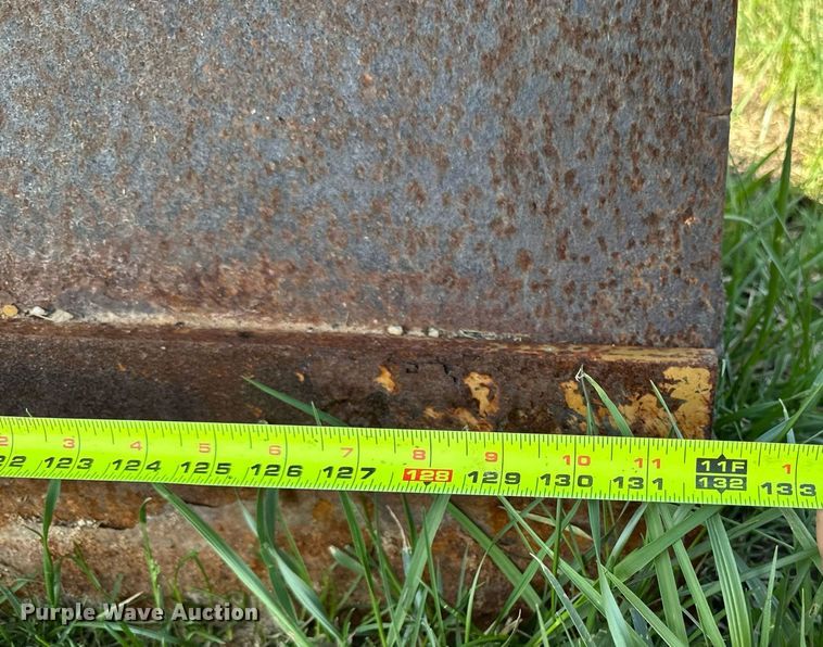 image for item DT0734 1999 Mack RD688S dump truck