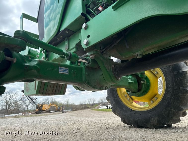 image for item DT0735 2017 John Deere 5100E MFWD tractor