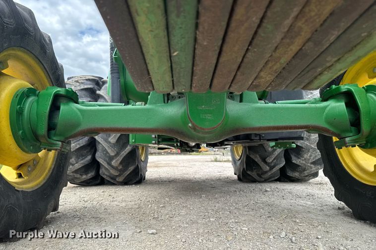 image for item DT0735 2017 John Deere 5100E MFWD tractor