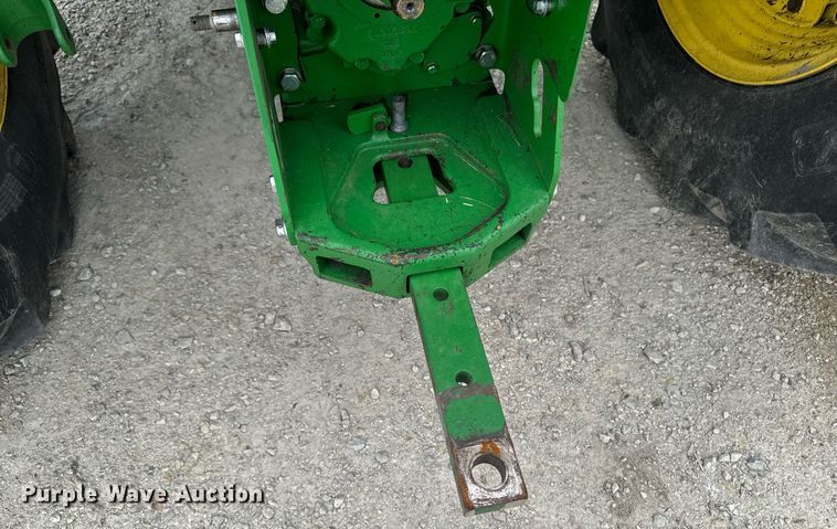 image for item DT0735 2017 John Deere 5100E MFWD tractor