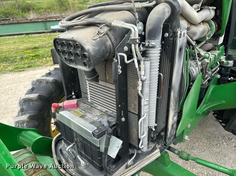 image for item DT0735 2017 John Deere 5100E MFWD tractor