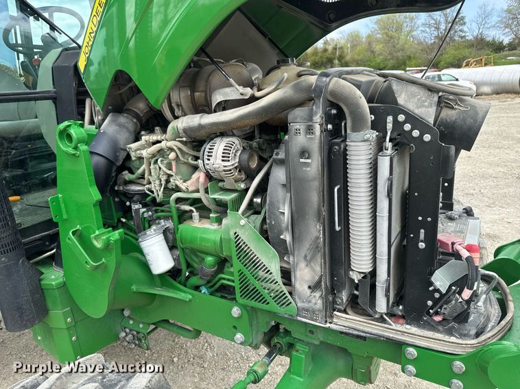 image for item DT0735 2017 John Deere 5100E MFWD tractor