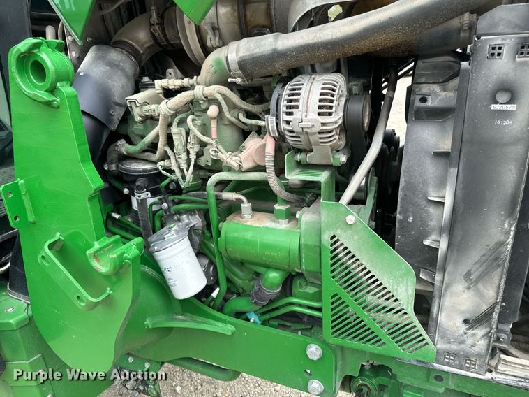 image for item DT0735 2017 John Deere 5100E MFWD tractor