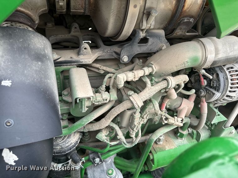 image for item DT0735 2017 John Deere 5100E MFWD tractor