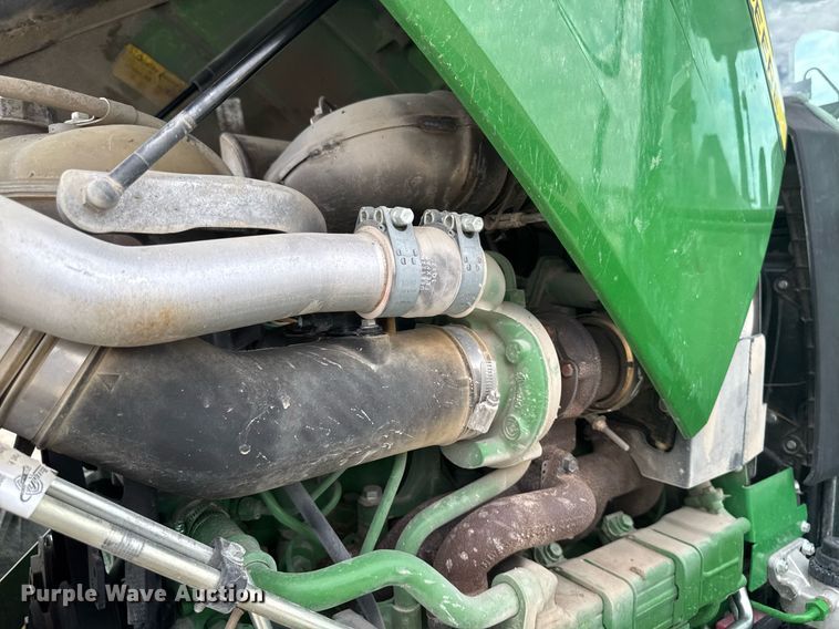 image for item DT0736 2017 John Deere 5100E MFWD tractor