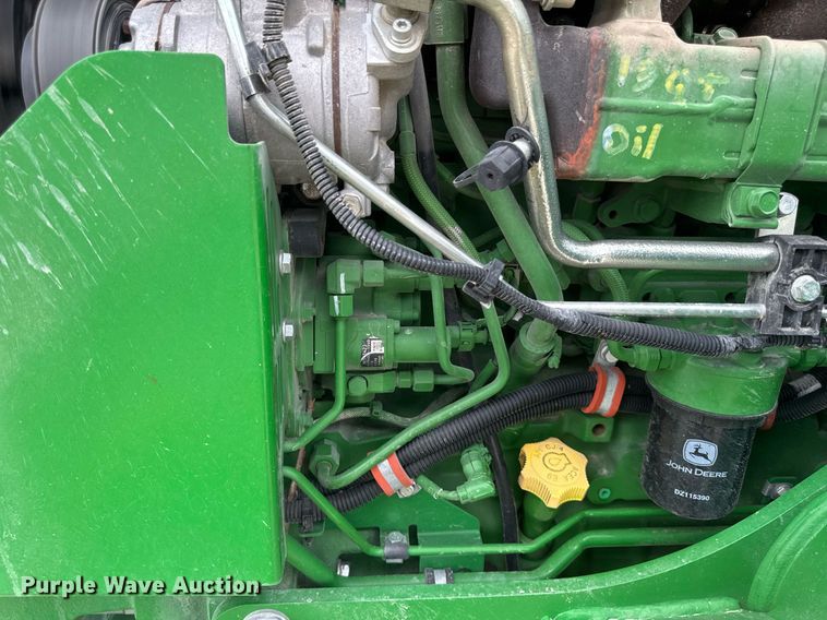 image for item DT0736 2017 John Deere 5100E MFWD tractor
