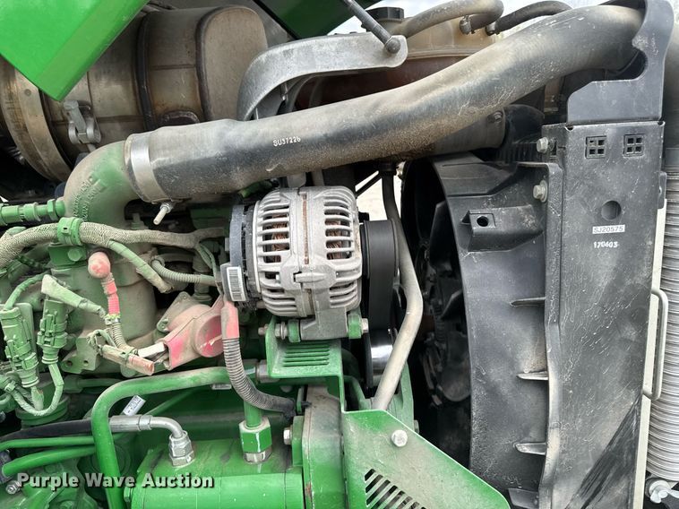 image for item DT0736 2017 John Deere 5100E MFWD tractor