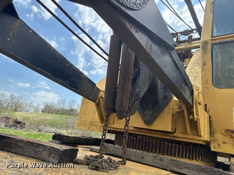 image for item DT0737 1982 Little Giant 48 crane