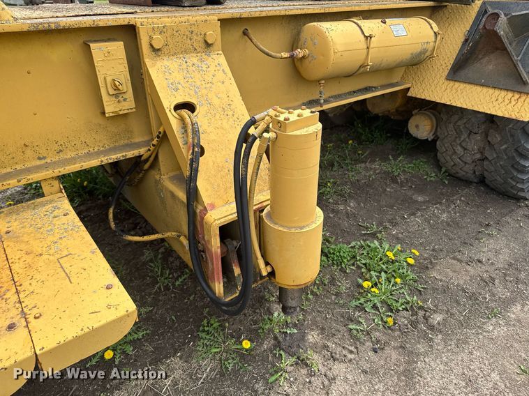 image for item DT0737 1982 Little Giant 48 crane