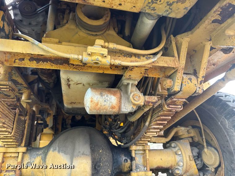 image for item DT0737 1982 Little Giant 48 crane