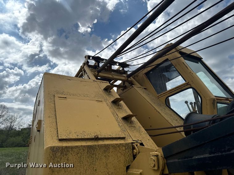 image for item DT0737 1982 Little Giant 48 crane