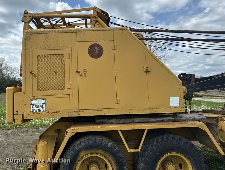 image for item DT0737 1982 Little Giant 48 crane