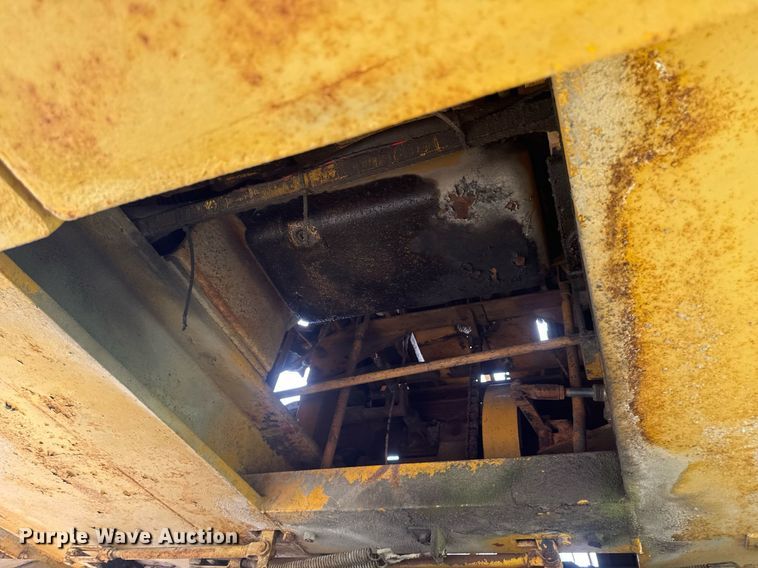 image for item DT0737 1982 Little Giant 48 crane