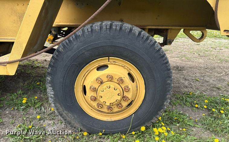 image for item DT0737 1982 Little Giant 48 crane