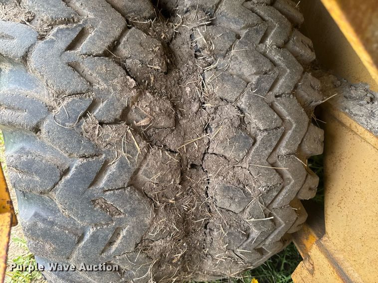 image for item DT0737 1982 Little Giant 48 crane