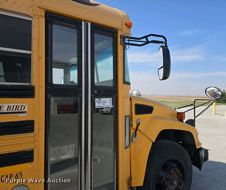 image for item DT6788 2008 Blue Bird Vision school bus