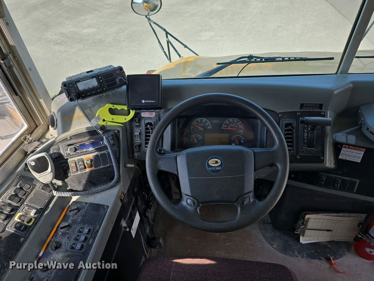 image for item DT6788 2008 Blue Bird Vision school bus