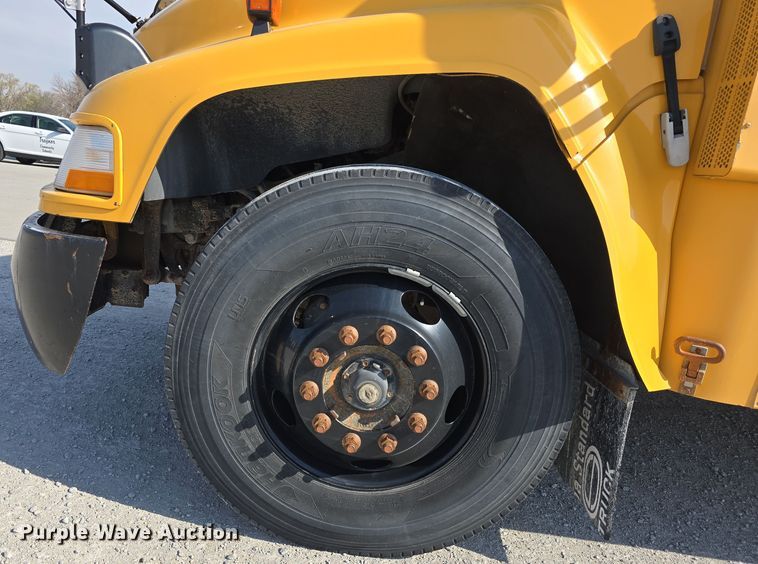 image for item DT6788 2008 Blue Bird Vision school bus