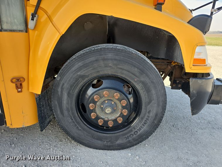 image for item DT6788 2008 Blue Bird Vision school bus