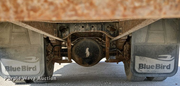 image for item DT6789 2000 Blue Bird 3800 school bus