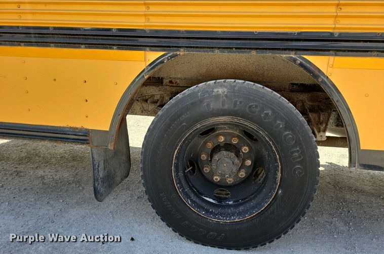 image for item DT6789 2000 Blue Bird 3800 school bus