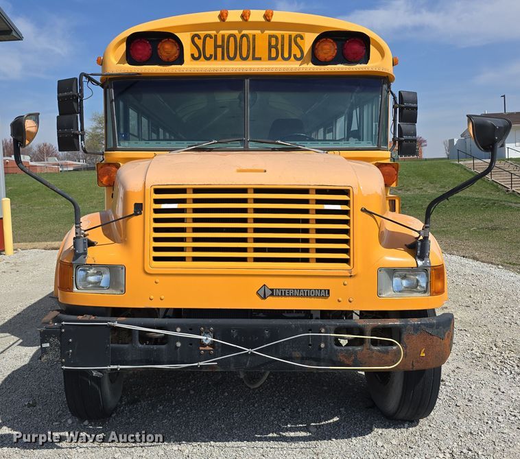 image for item DT6790 2003 Blue Bird 3800 school bus