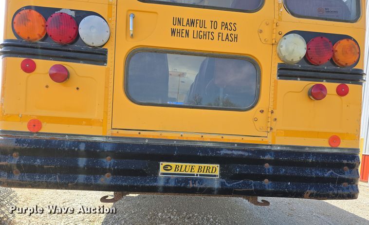 image for item DT6790 2003 Blue Bird 3800 school bus