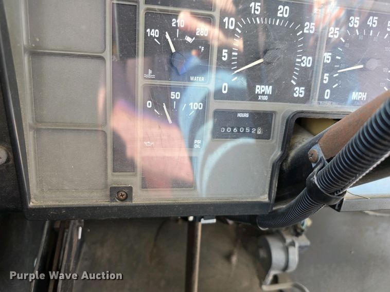 image for item DT6790 2003 Blue Bird 3800 school bus