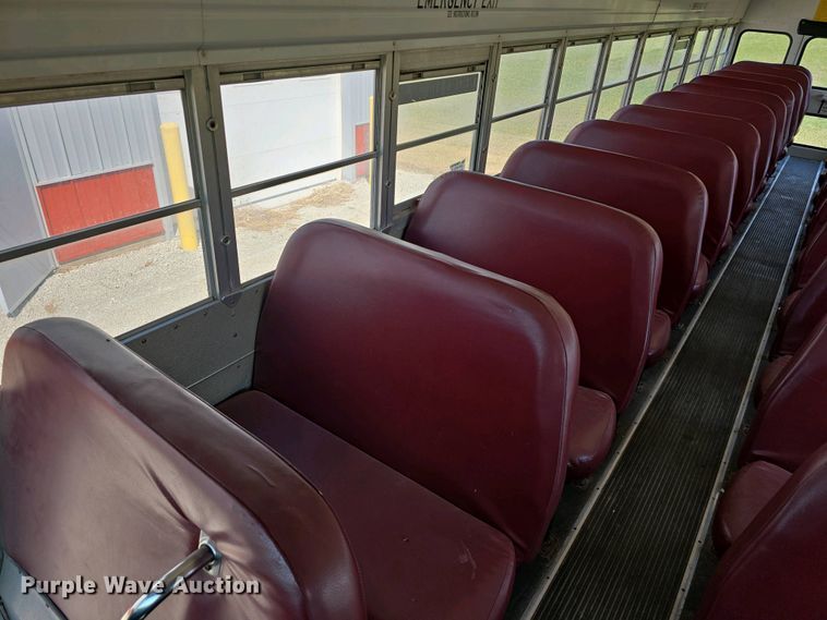 image for item DT6790 2003 Blue Bird 3800 school bus