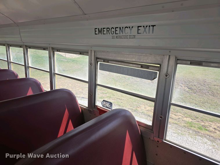 image for item DT6790 2003 Blue Bird 3800 school bus