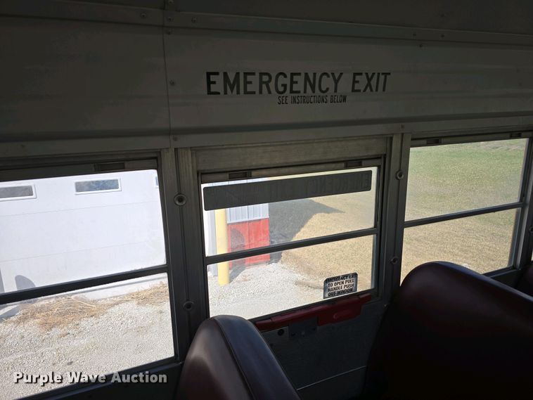 image for item DT6790 2003 Blue Bird 3800 school bus