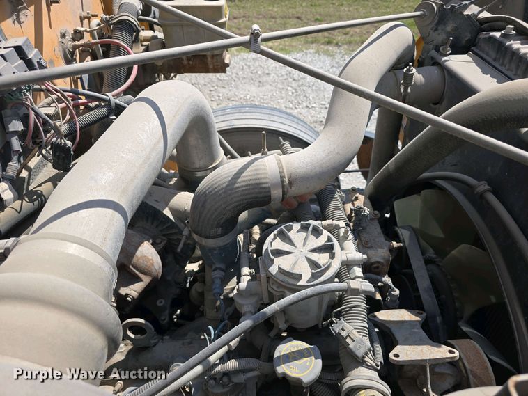 image for item DT6790 2003 Blue Bird 3800 school bus