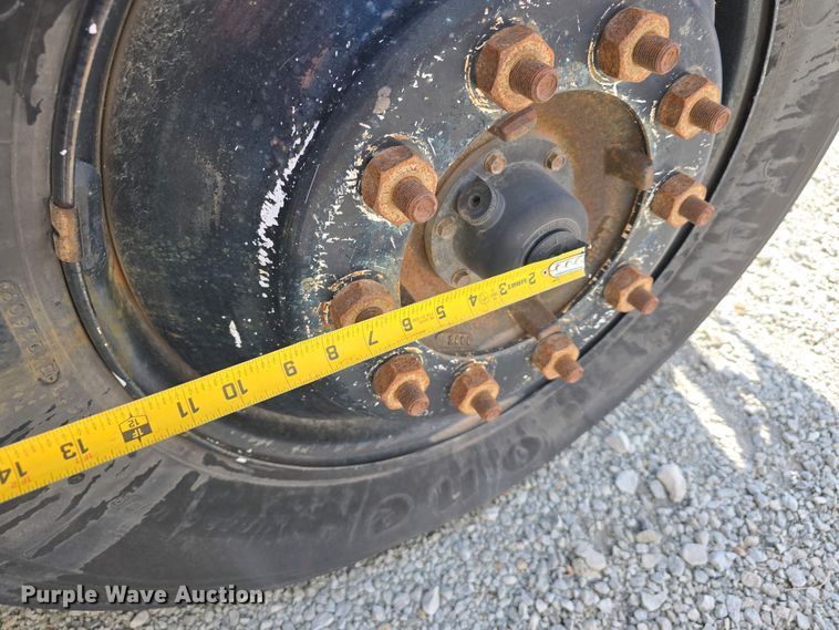 image for item DT6790 2003 Blue Bird 3800 school bus