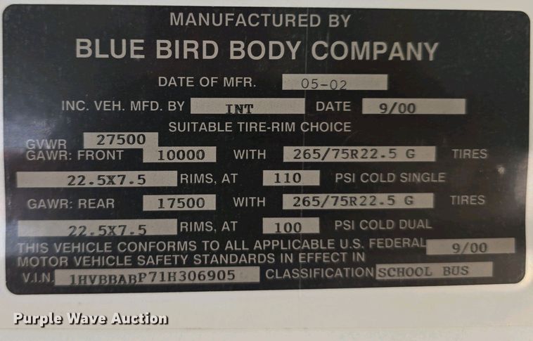image for item DT6790 2003 Blue Bird 3800 school bus