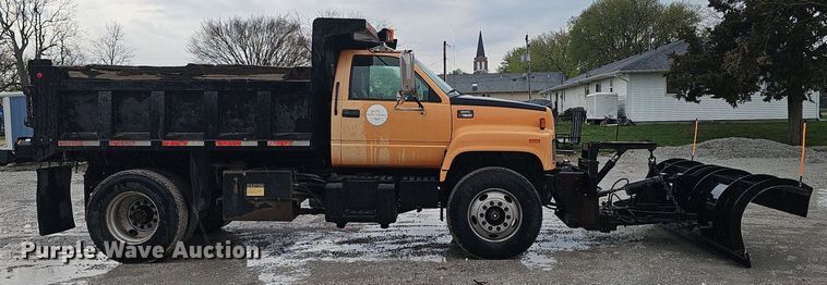 image for item DT6812 2000 GMC C7500 dump truck