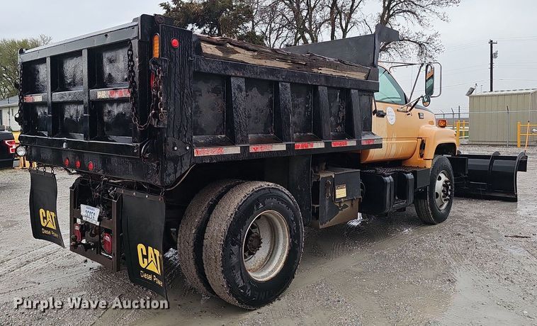 image for item DT6812 2000 GMC C7500 dump truck