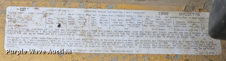 image for item DT6812 2000 GMC C7500 dump truck