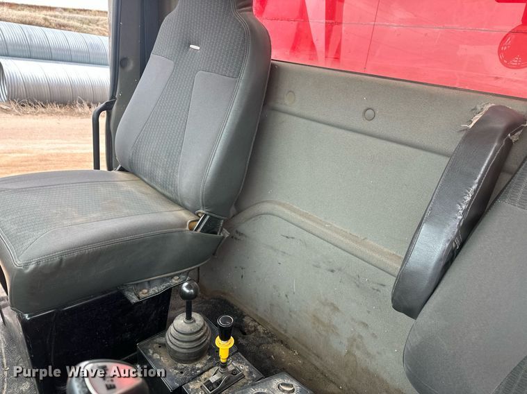 image for item DT7172 2010 International 7600 dump truck