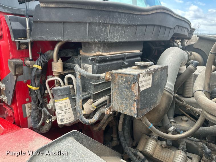 image for item DT7172 2010 International 7600 dump truck