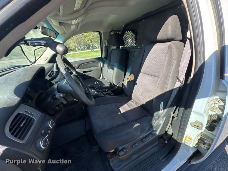 image for item DU9733 2010 Chevrolet Tahoe LS SUV