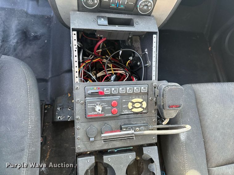 image for item DU9733 2010 Chevrolet Tahoe LS SUV