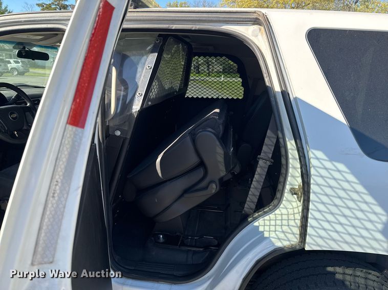 image for item DU9733 2010 Chevrolet Tahoe LS SUV