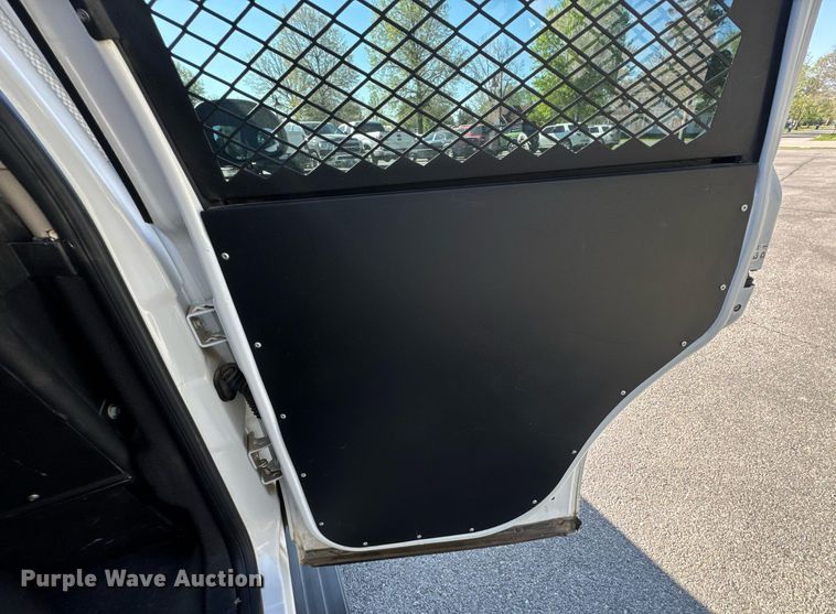 image for item DU9733 2010 Chevrolet Tahoe LS SUV